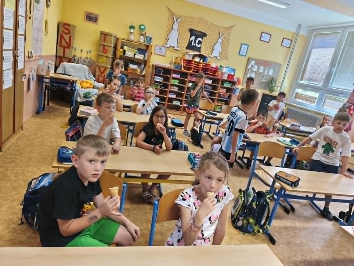 CUKRÁRNA v 1.C