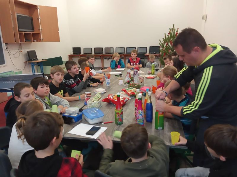 Vánoční posezení ve ŠKOLNÍM KLUBU