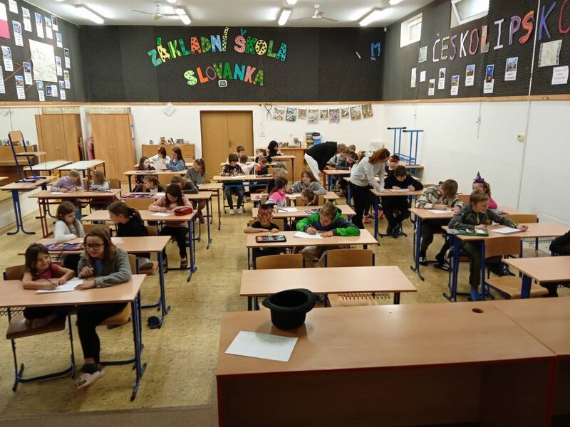 Projektový den - Co nás spojuje?