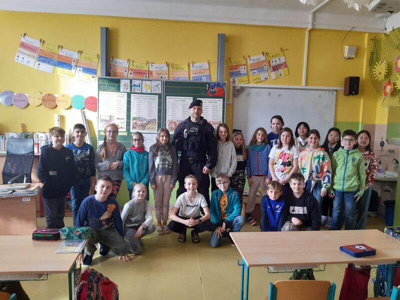Beseda o bezpečném zacházení na sociálních sítích