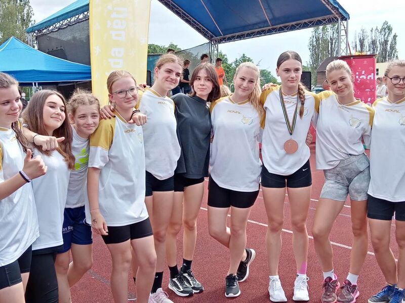 ČESKOLIPSKÁ OLYMPIÁDA ŠKOL - II. stupeň